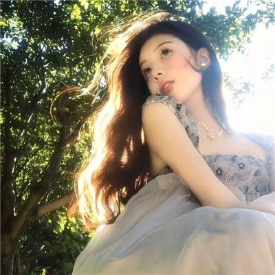 深蓝与月光